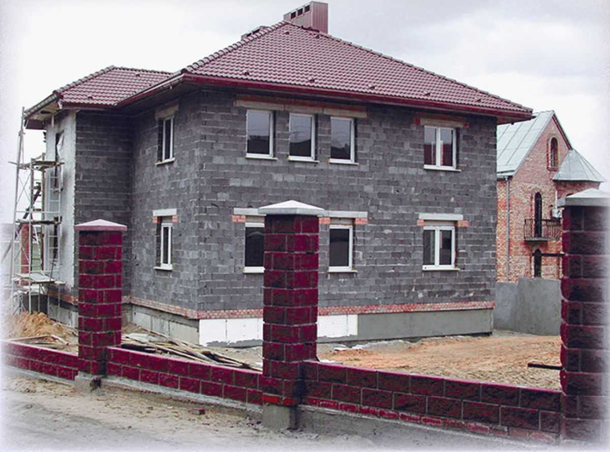 Шлакоблок или пеноблок — что лучше для строительства?