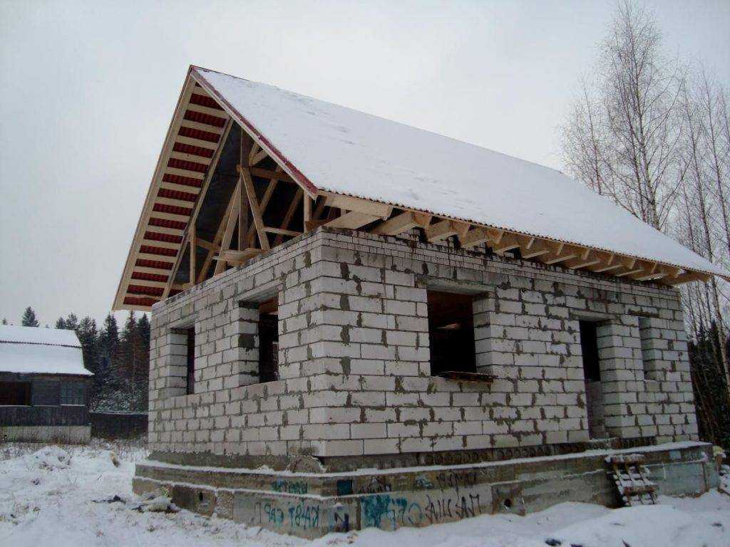Дом из газобетона своими руками: как построить