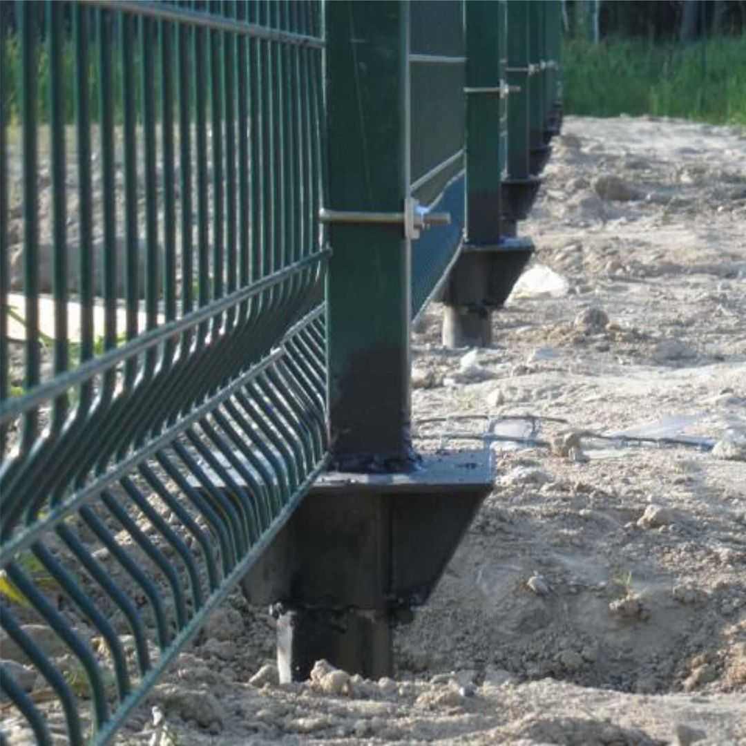Свайно-винтовой фундамент с ростверком – лучший для возведения зданий небольшого веса