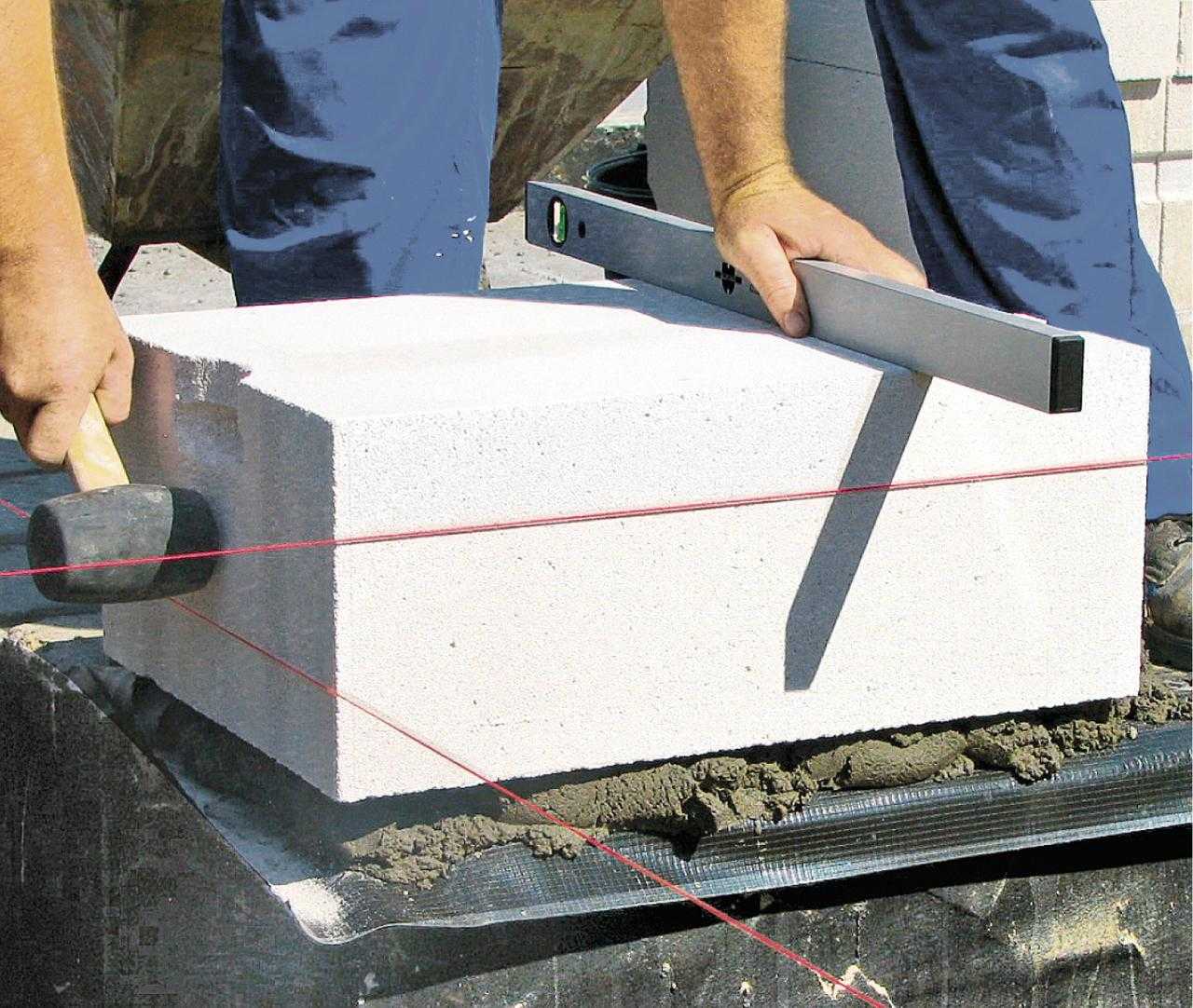 Кладка газосиликатных блоков своими руками - пошаговая инструкция по строительству, с фото и видео