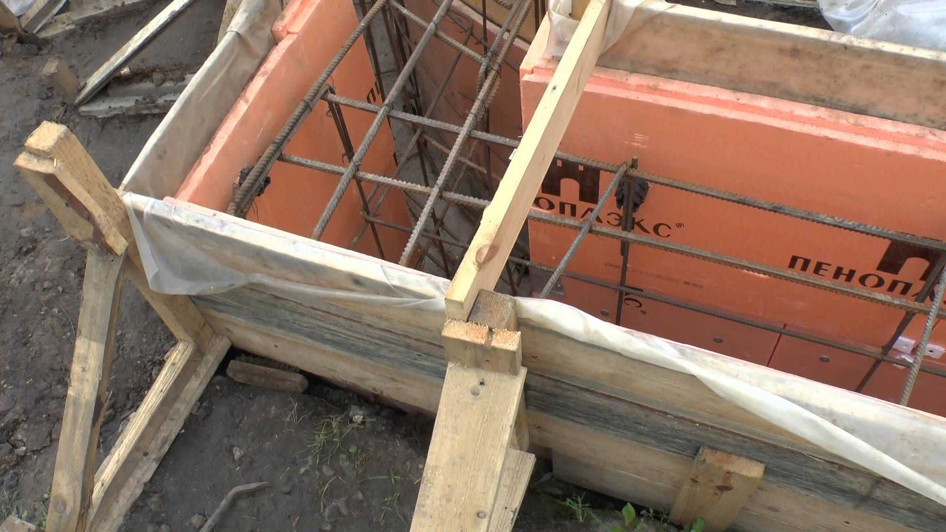 8 материалов для несъёмной опалубки под фундамент: делаем своими руками