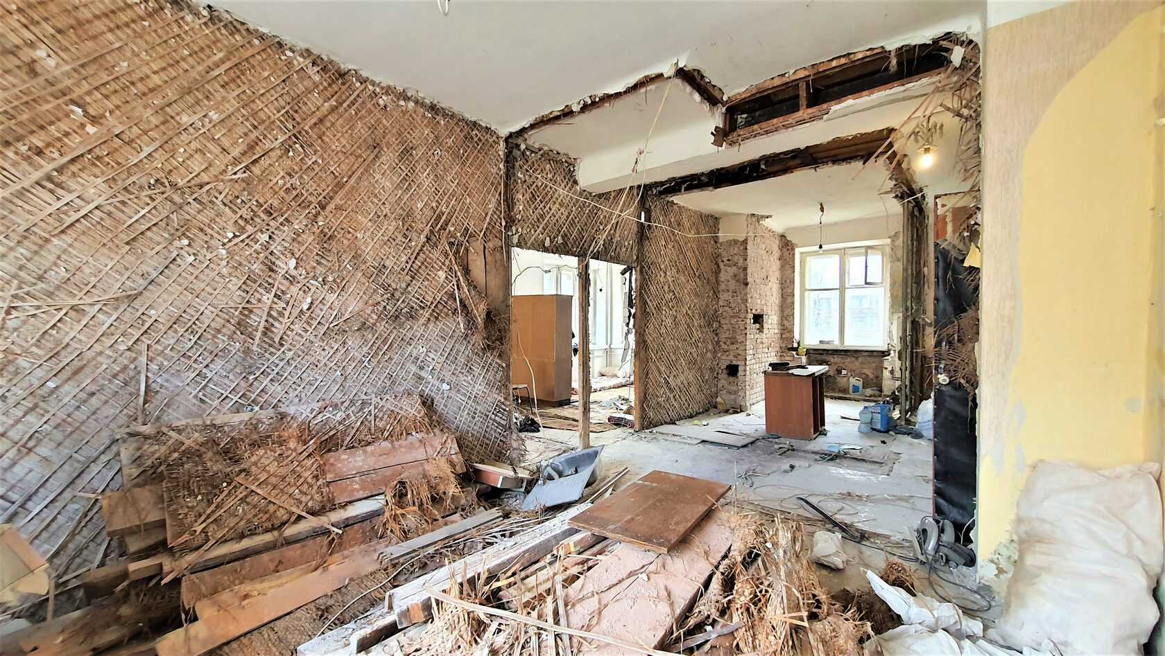 Разборка перегородок